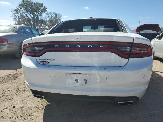2C3CDXBG3KH700120 Dodge Charger Sxt
