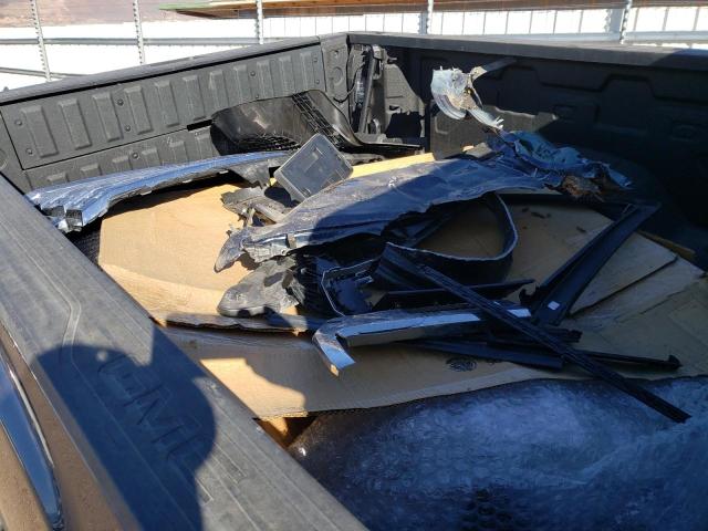 1GT49WEY4LF253638 GMC Sierra K3500 Denali