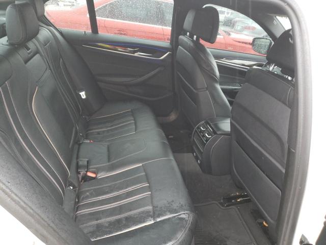 WBAJE7C34HG889339 BMW 540 XI
