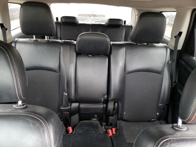3C4PDCGG8JT379146 Dodge Journey Crossroad