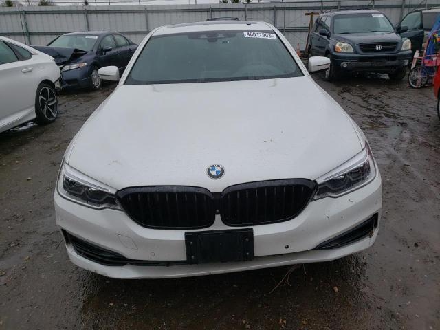 WBAJE7C34HG889339 BMW 540 XI