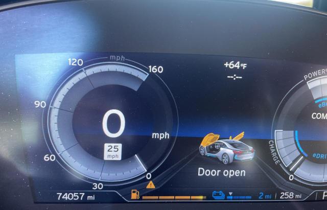 WBY2Z2C50FV392439 BMW I8