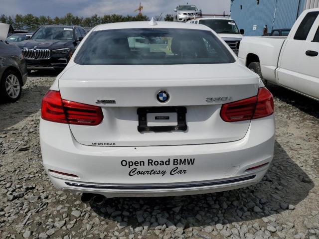 WBA8D9C59JEM34079 BMW 330 XI