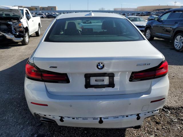 WBA13BJ07NCH98699 BMW 530 XI