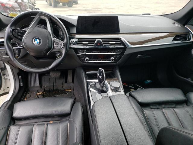 WBAJE7C53JWC55861 BMW 540 XI
