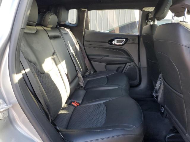 3C4NJCBB0NT234278 Jeep Compass Latitude