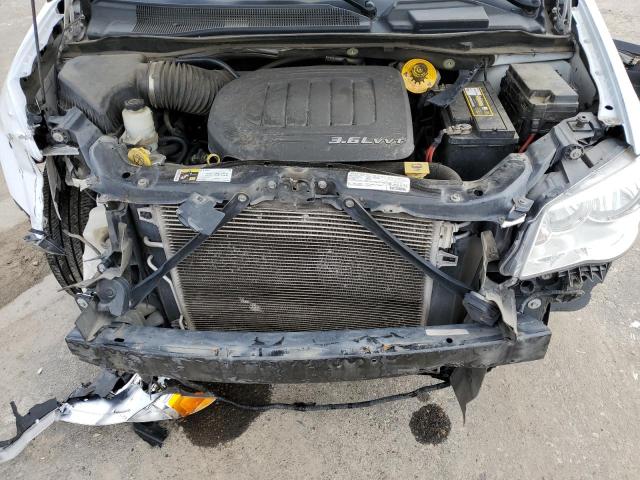 2C4RDGBG6FR749401 Dodge Grand Caravan Se