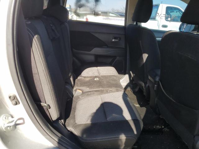 JA4AD2A34JZ003553 Mitsubishi Outlander Es