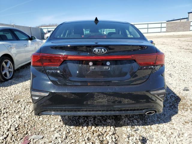 3KPF24AD2LE201326 KIA FORTE FE