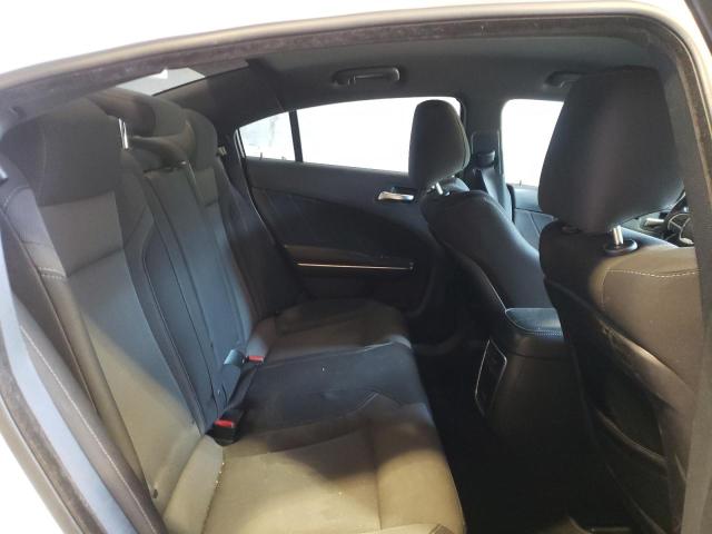 2C3CDXHG9FH846860 Dodge Charger Sxt