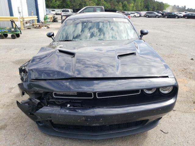 2C3CDZAG8JH317866 Dodge Challenger Sxt