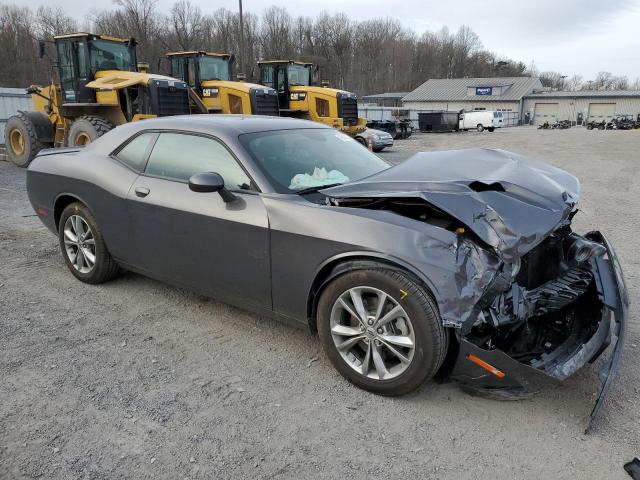 2C3CDZGG5NH185873 Dodge Challenger Sxt