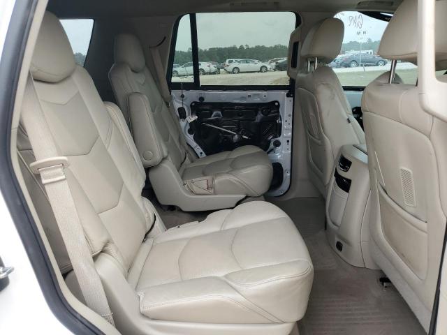 1GYS3BKJ4GR208013 Cadillac Escalade Luxury