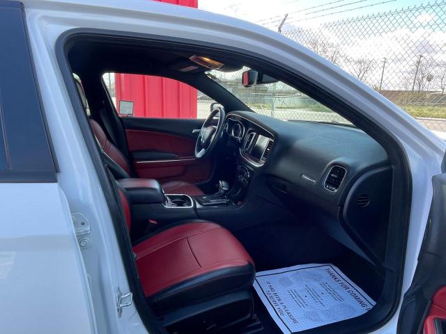 2C3CDXHG0GH253633 Dodge Charger Sxt