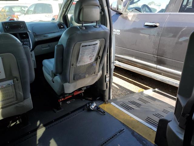 2C7WDGBG6FR652155 Dodge Grand Caravan Se