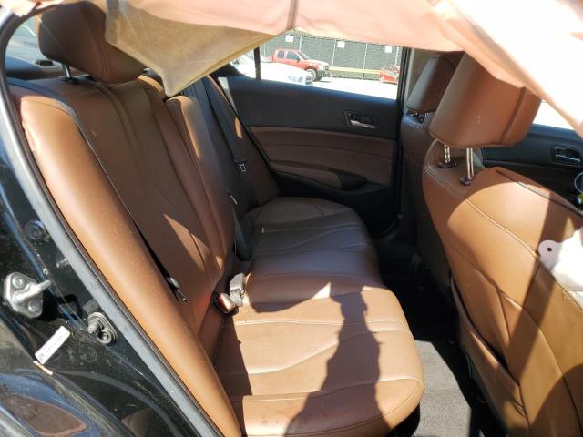 19UDE2F74KA004232 Acura Ilx Premium