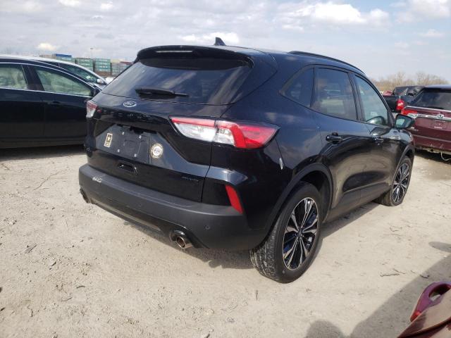 1FMCU9H92MUA92733 Ford ESCAPE SEL