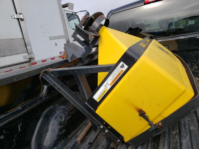 1GT22REG8JZ327241 GMC Sierra K2500 Heavy Duty