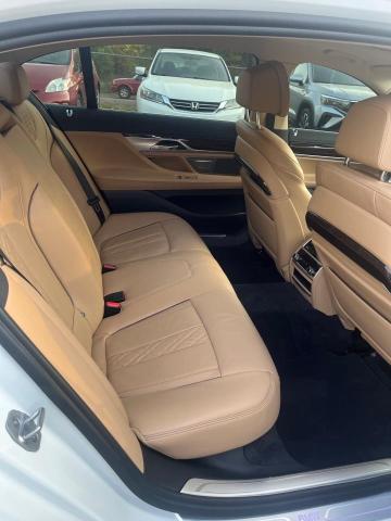 WBA7F0C59JGM22584 BMW 750 I