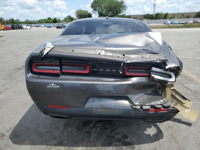 2C3CDZAG8JH121913 Dodge Challenger Sxt