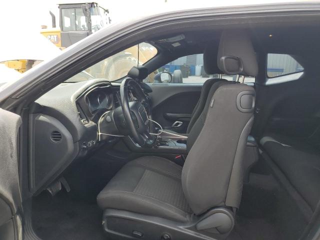 2C3CDZAG8JH121913 Dodge Challenger Sxt