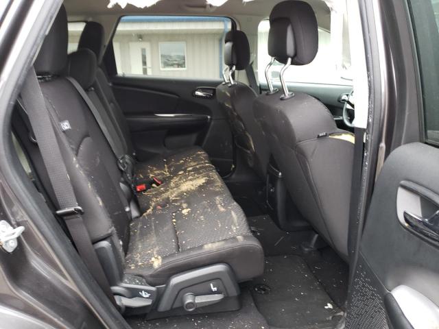 3C4PDDAG8JT296587 Dodge JOURNEY SE