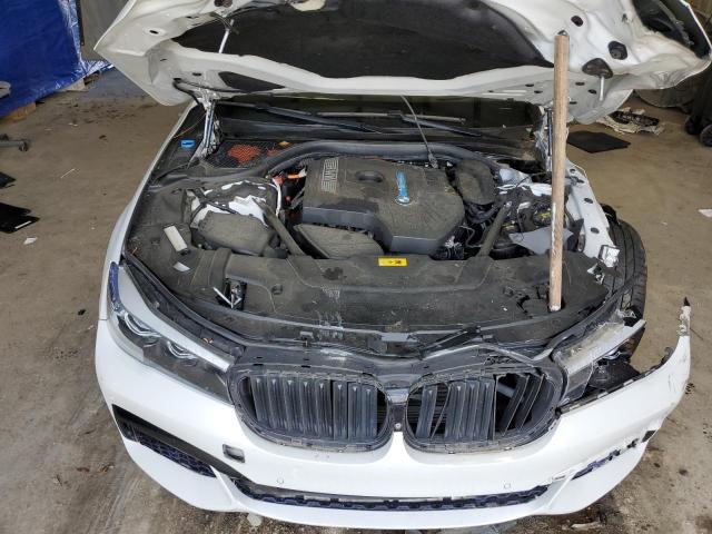 WBA7J2C3XHG497796 BMW 740 Xe