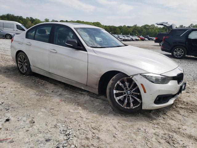 WBA8E5G58HNU22354 BMW 320 XI
