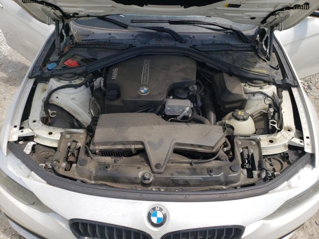 WBA8E5G58HNU22354 BMW 320 XI