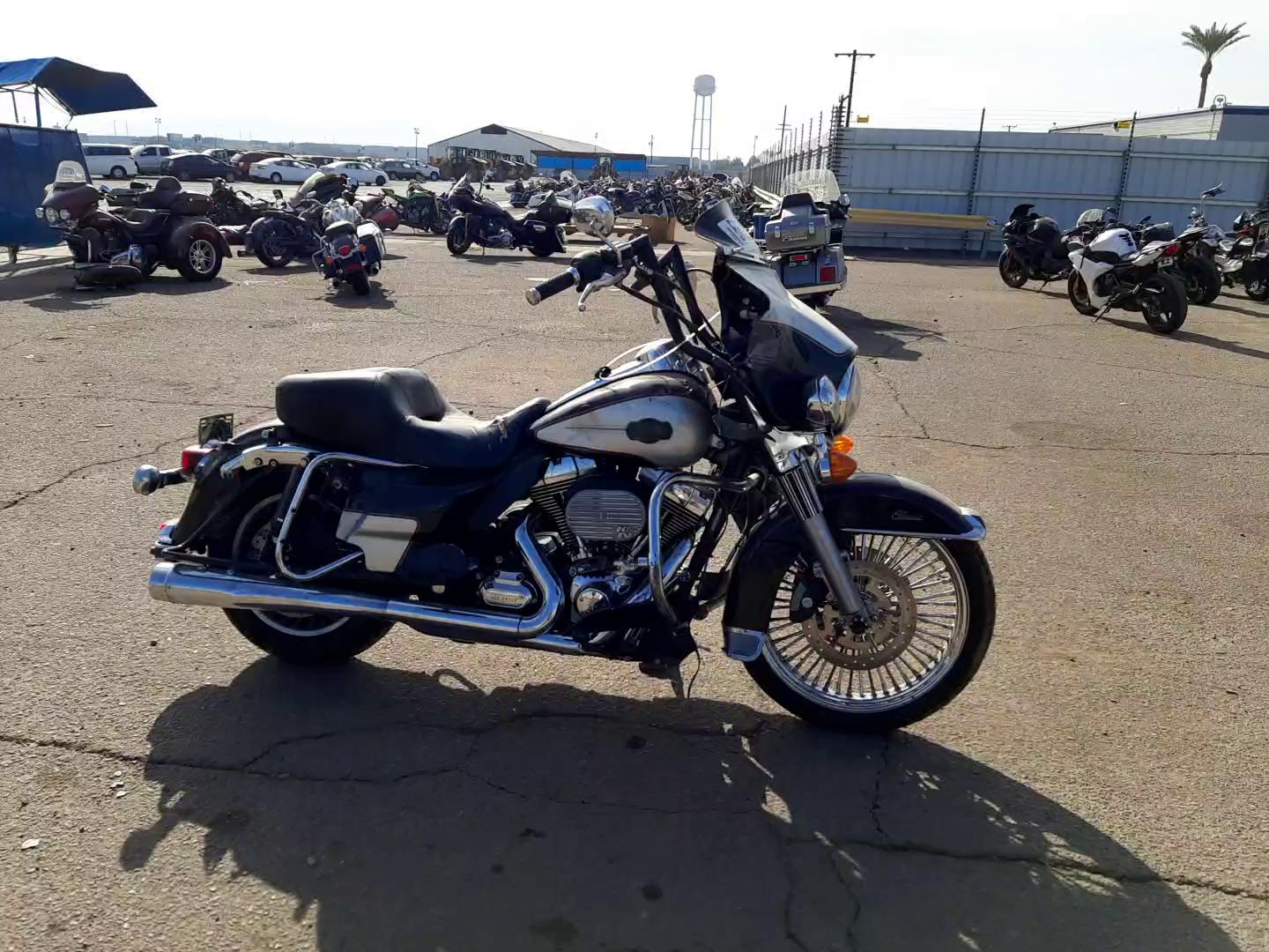 2010 HARLEY-DAVIDSON FLHTCU 1HD1FC41XAB610144