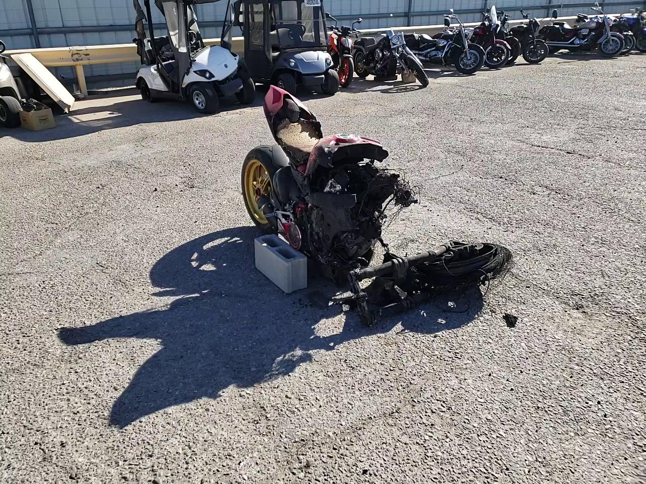 2019 DUCATI PANIGALE V AZ378118