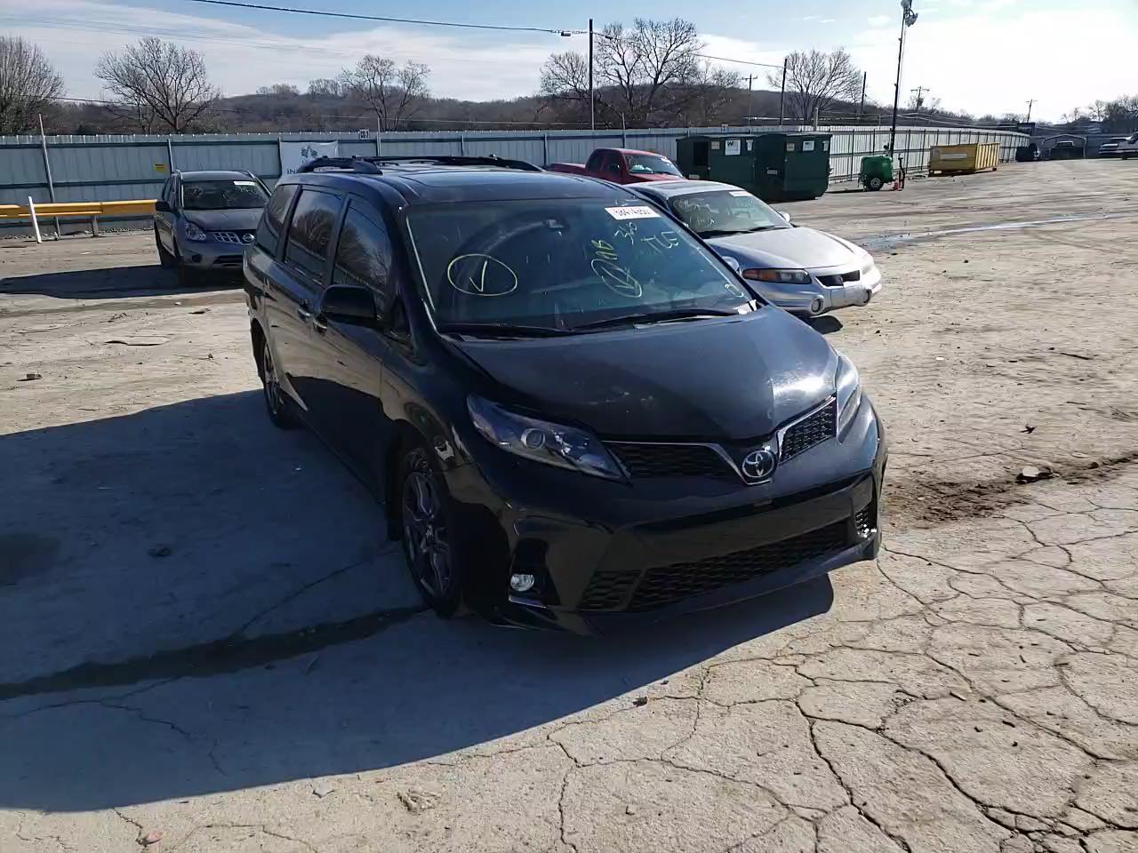 2020 TOYOTA SIENNA SE 5TDXZ3DC0LS027047
