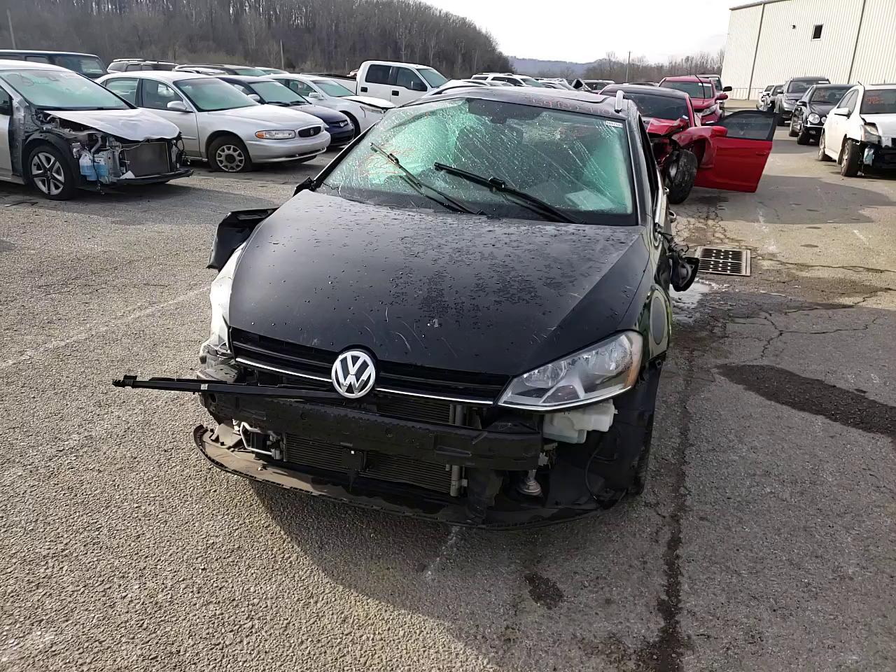 2017 VOLKSWAGEN GOLF SPORT 3VWC17AUXHM505201