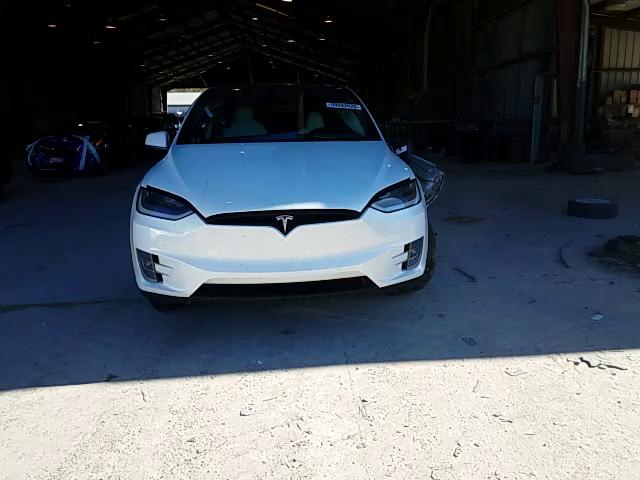 2020 TESLA MODEL X 5YJXCBE23LF231685