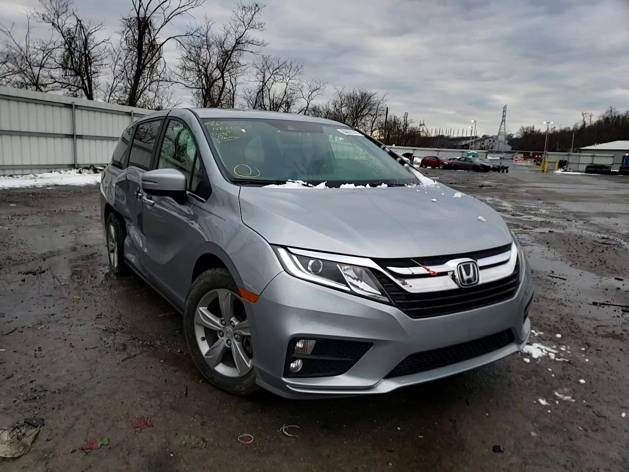 2018 HONDA ODYSSEY EX 5FNRL6H79JB077892