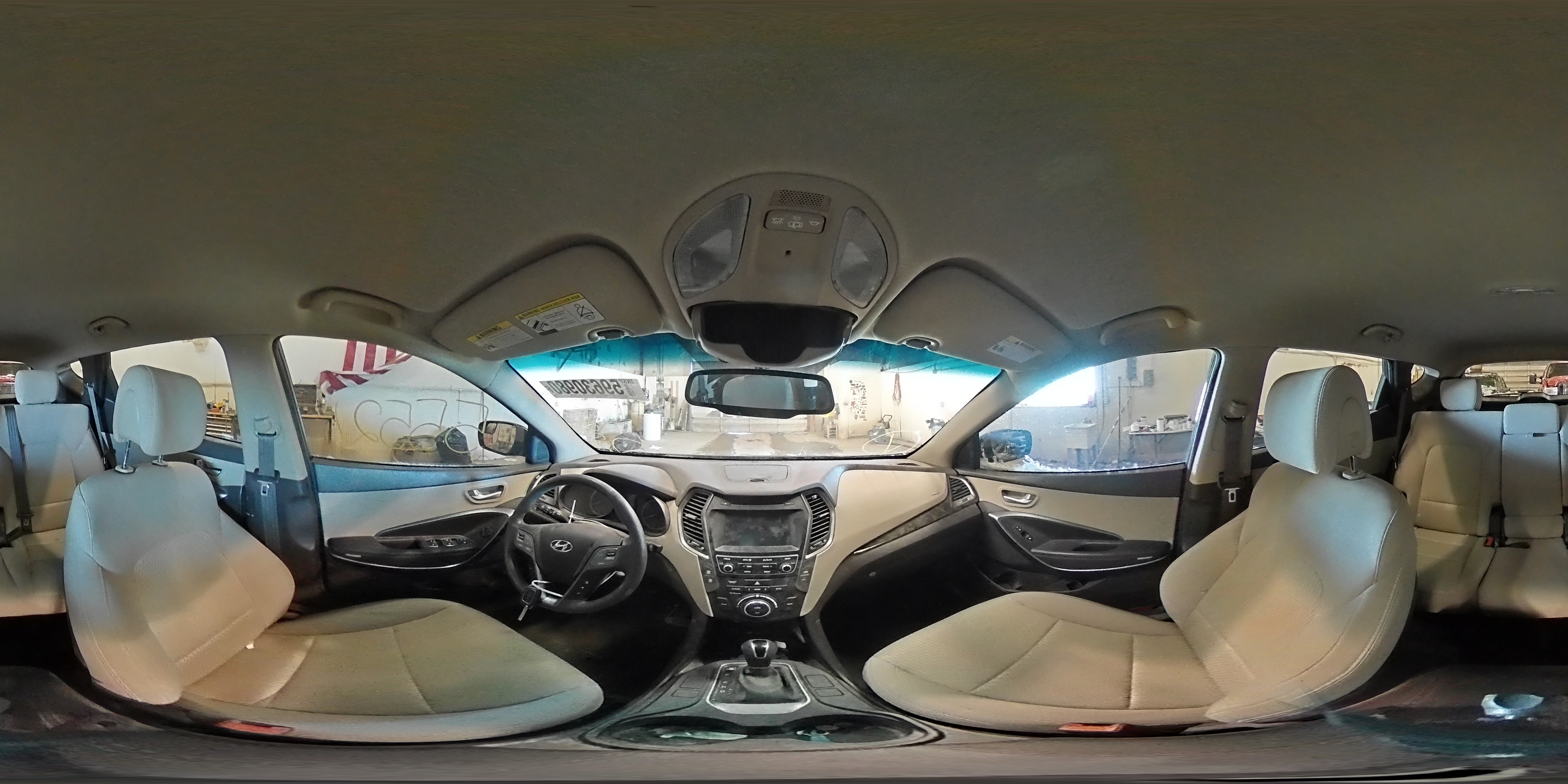 2017 HYUNDAI SANTA FE 5NMZUDLB6HH011385