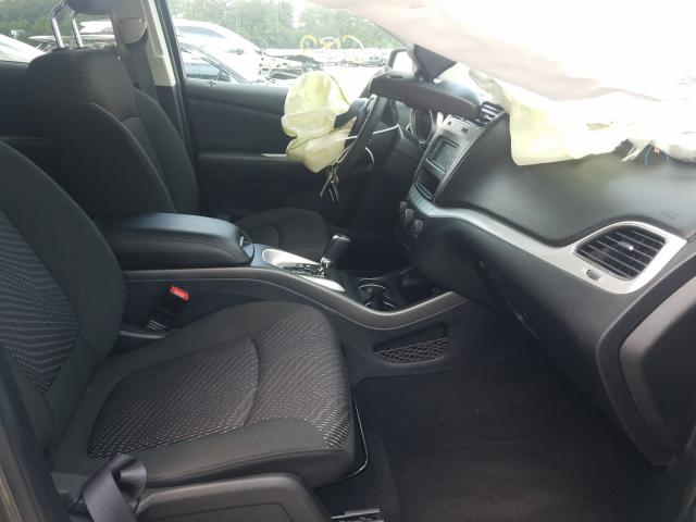 3C4PDCBB8KT856509 Dodge JOURNEY SE