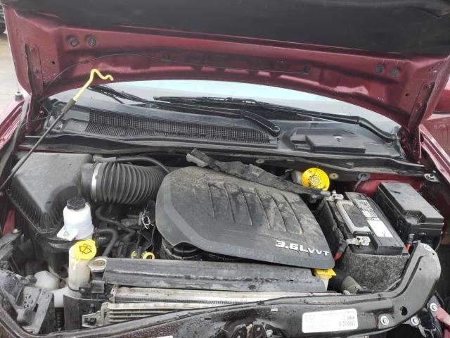 2C4RDGCGXHR712613 Dodge Grand Caravan Sxt