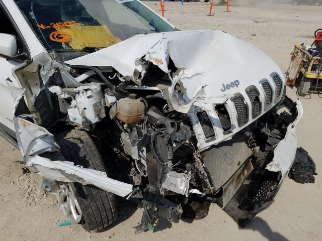 1C4PJLCB6EW312175 Jeep Cherokee Latitude