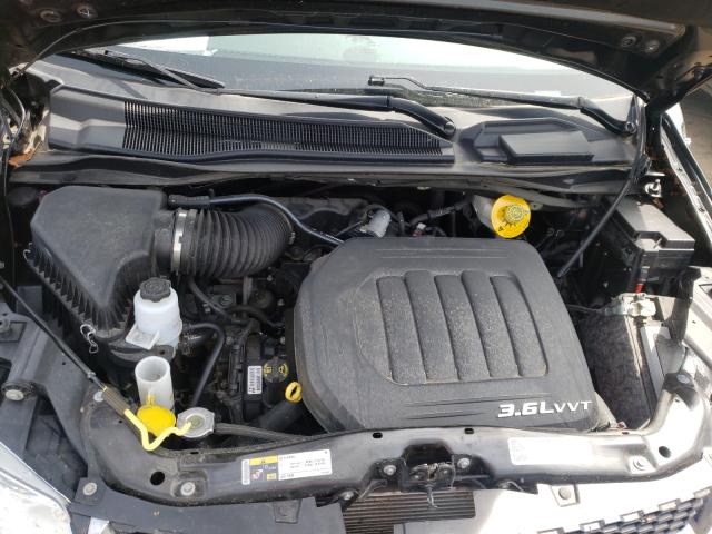 2C4RDGCG7HR858872 Dodge Grand Caravan Sxt