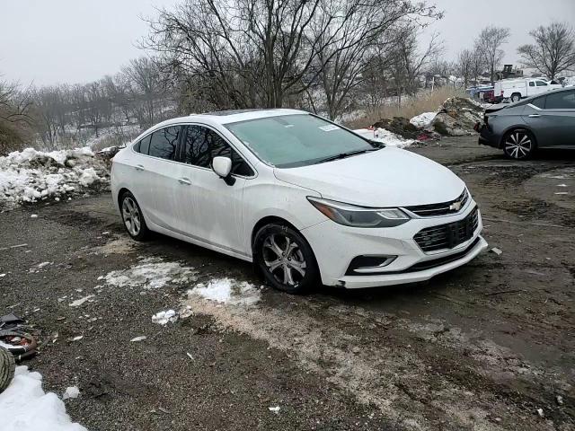 2018 Chevrolet Cruze Premier VIN: 1G1BF5SM7J7134297 Lot: 39787144