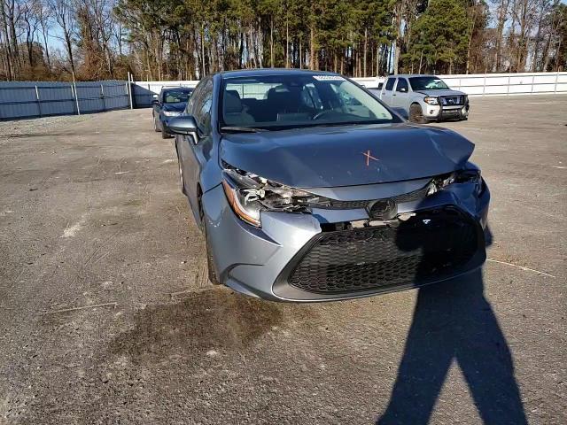 5YFVPMAEXMP218669 2021 Toyota Corolla Le