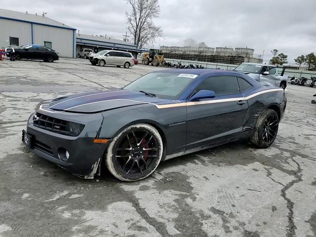 2011 Chevrolet Camaro Lt VIN: 2G1FB1EDXB9118600 Lot: 40084784