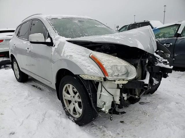 2011 Nissan Rogue - Image 11
