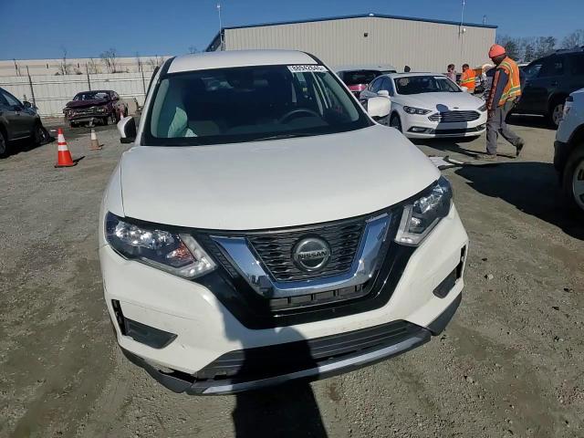 2019 Nissan Rogue - Image 10