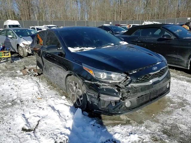 2021 Kia Forte - Image 11
