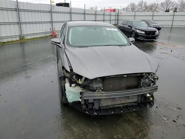 2013 Ford Fusion - Image 10