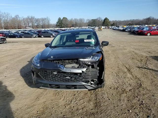 2020 Ford Escape - Image 12