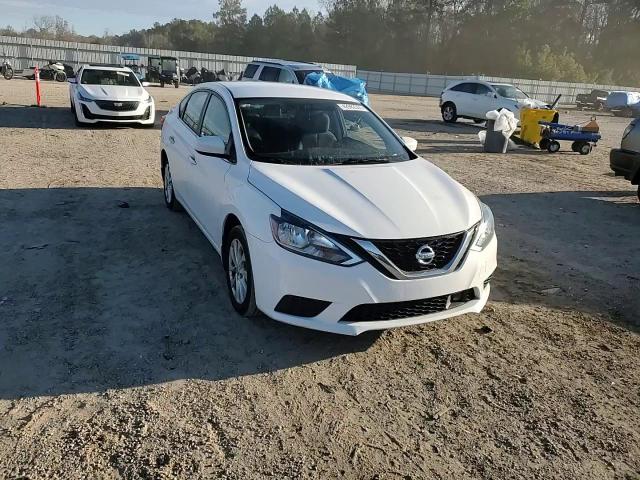 2018 Nissan Sentra - Image 10