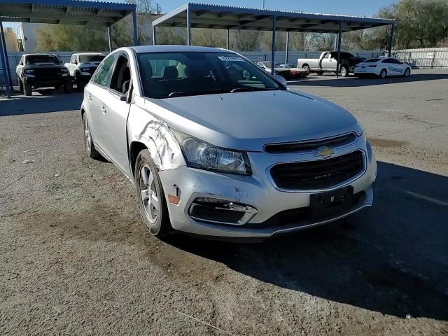 2015 Chevrolet Cruze - Image 13